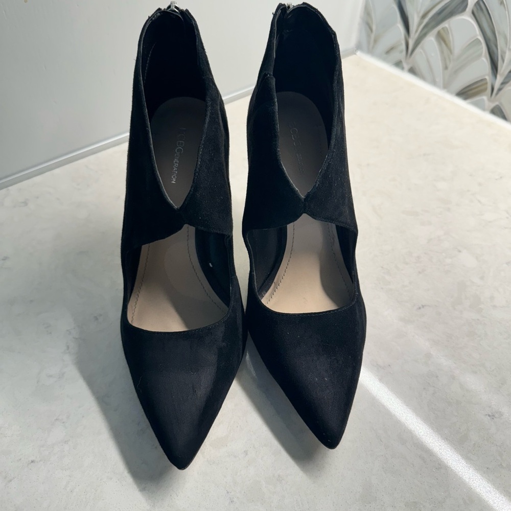 Black bootie shoes